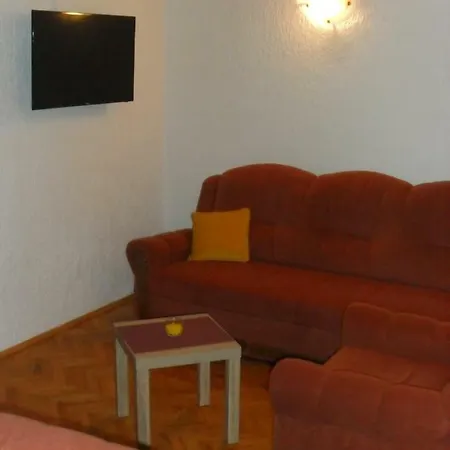 Apartment Lori *