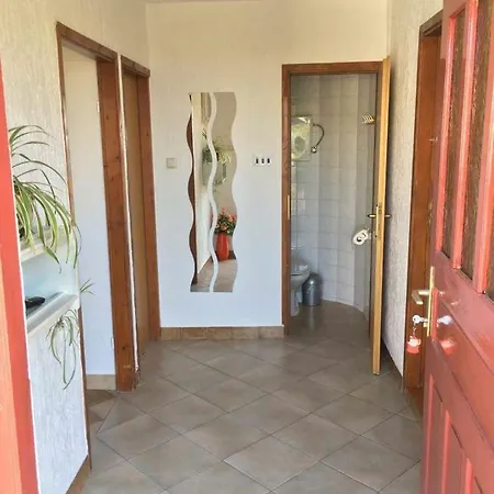 Lori Apartment Novi Vinodolski