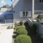 Διαμέρισμα Lori